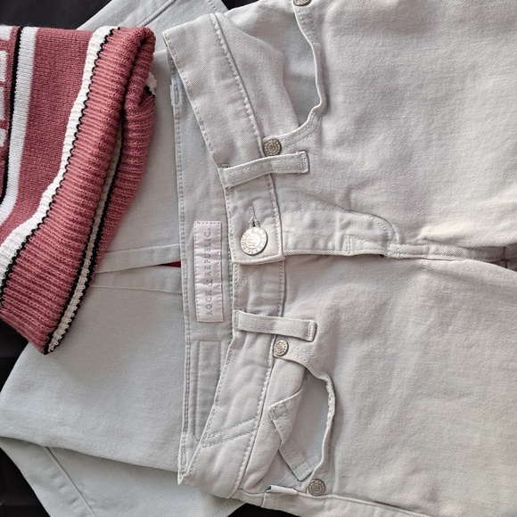 ROCK REPUBLIC SKINNY JEANS! - Picture 2 of 3